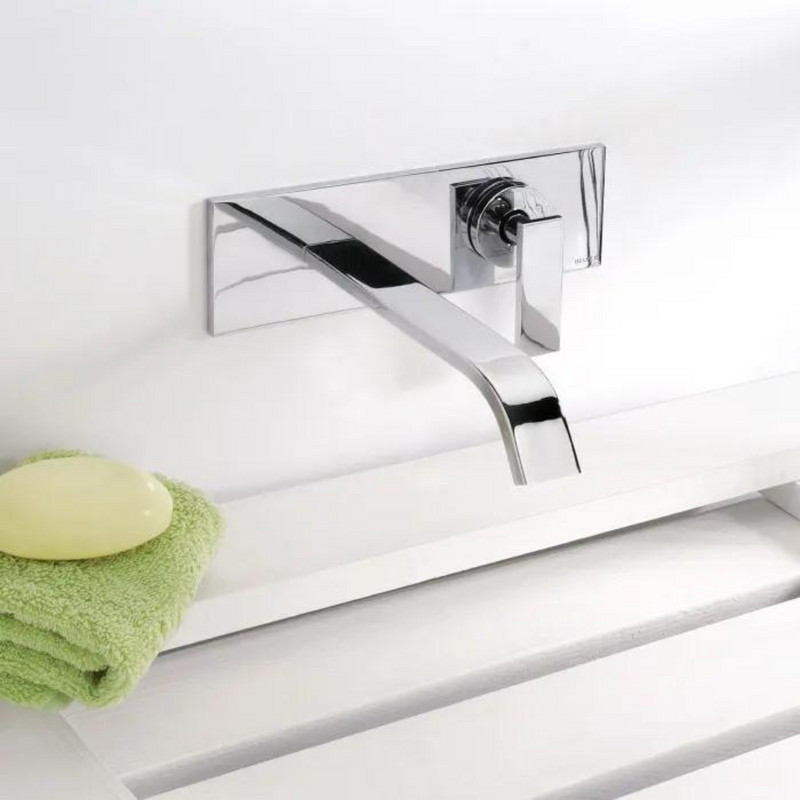 Llave de lavabo a pared EP-3007 Vertika